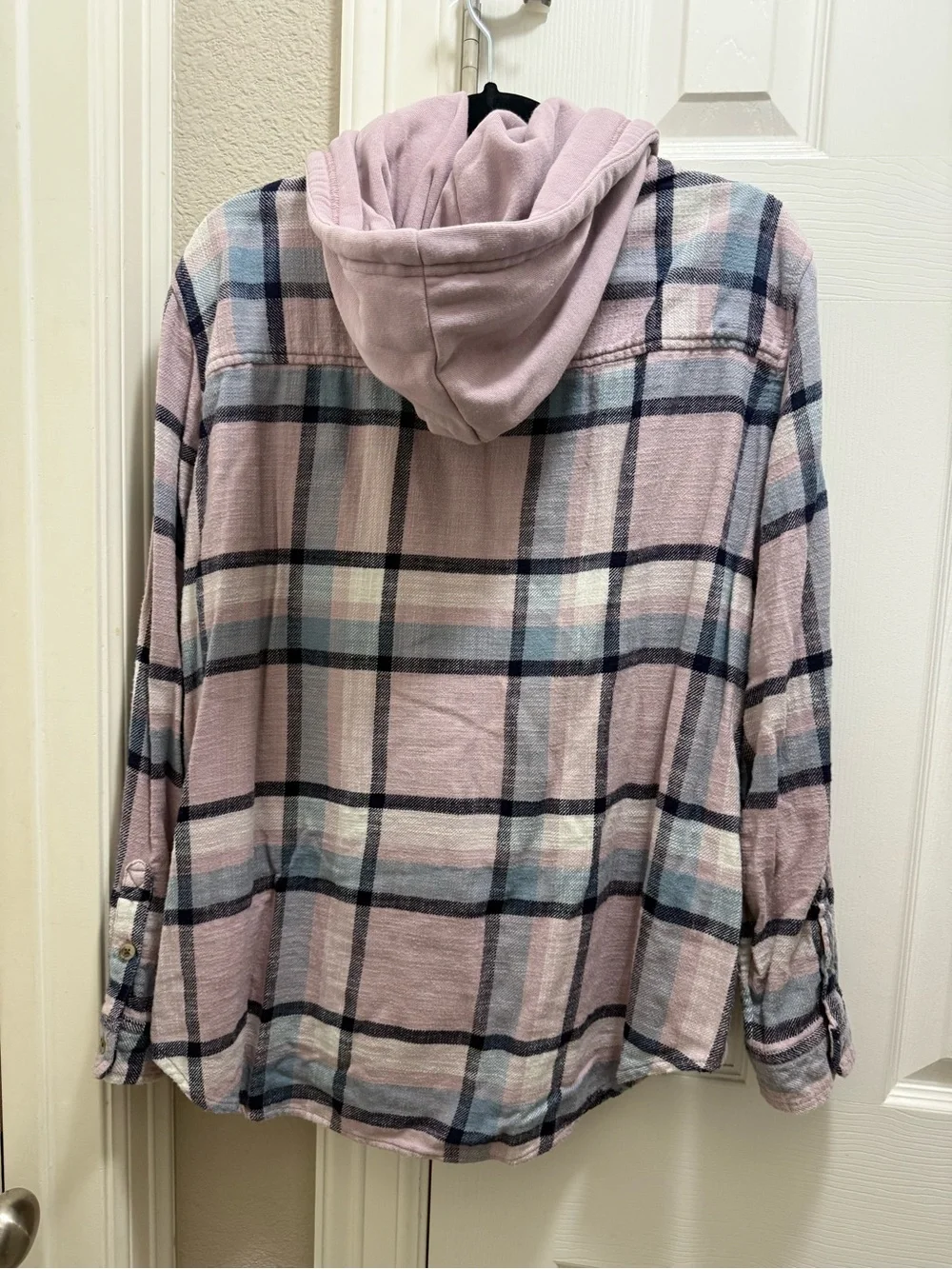 American Eagle Outfitters Lilac Plaid Hooded Button-Down Shirt